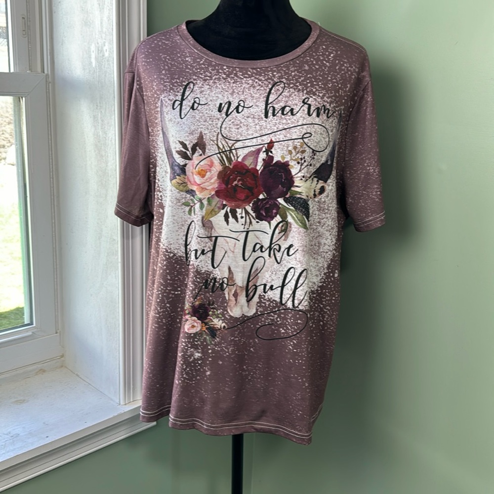 NWOT “ Do no harm” mauve shirt 1 XL